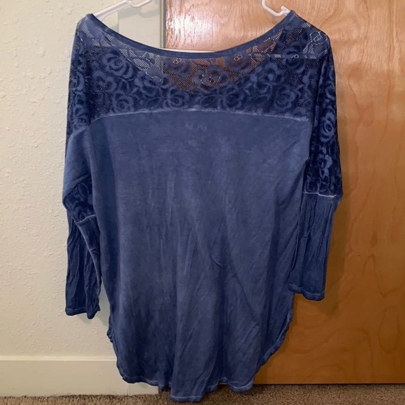 Blue Shirt - Picture 2 of 2